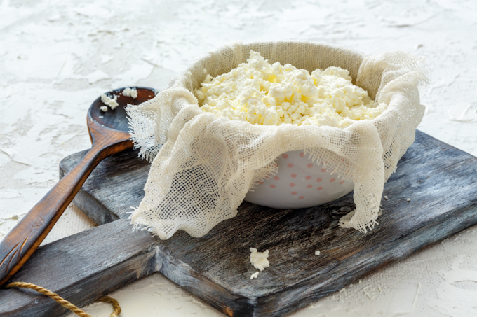 Keto cottage cheese bowl