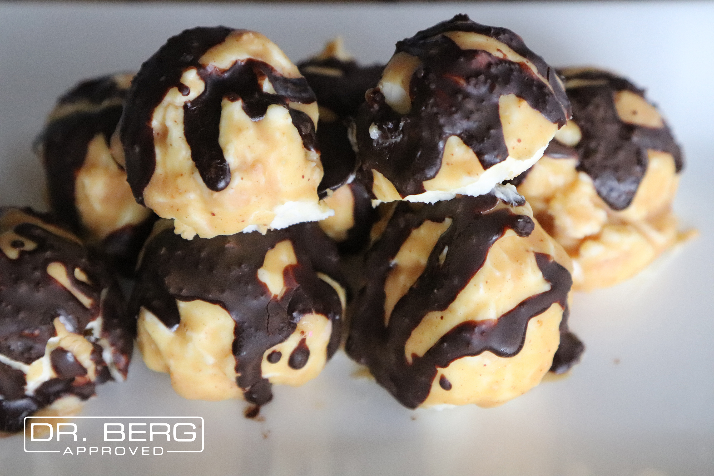 chocolate-cheesecake-peanut-butter-fat-bombs