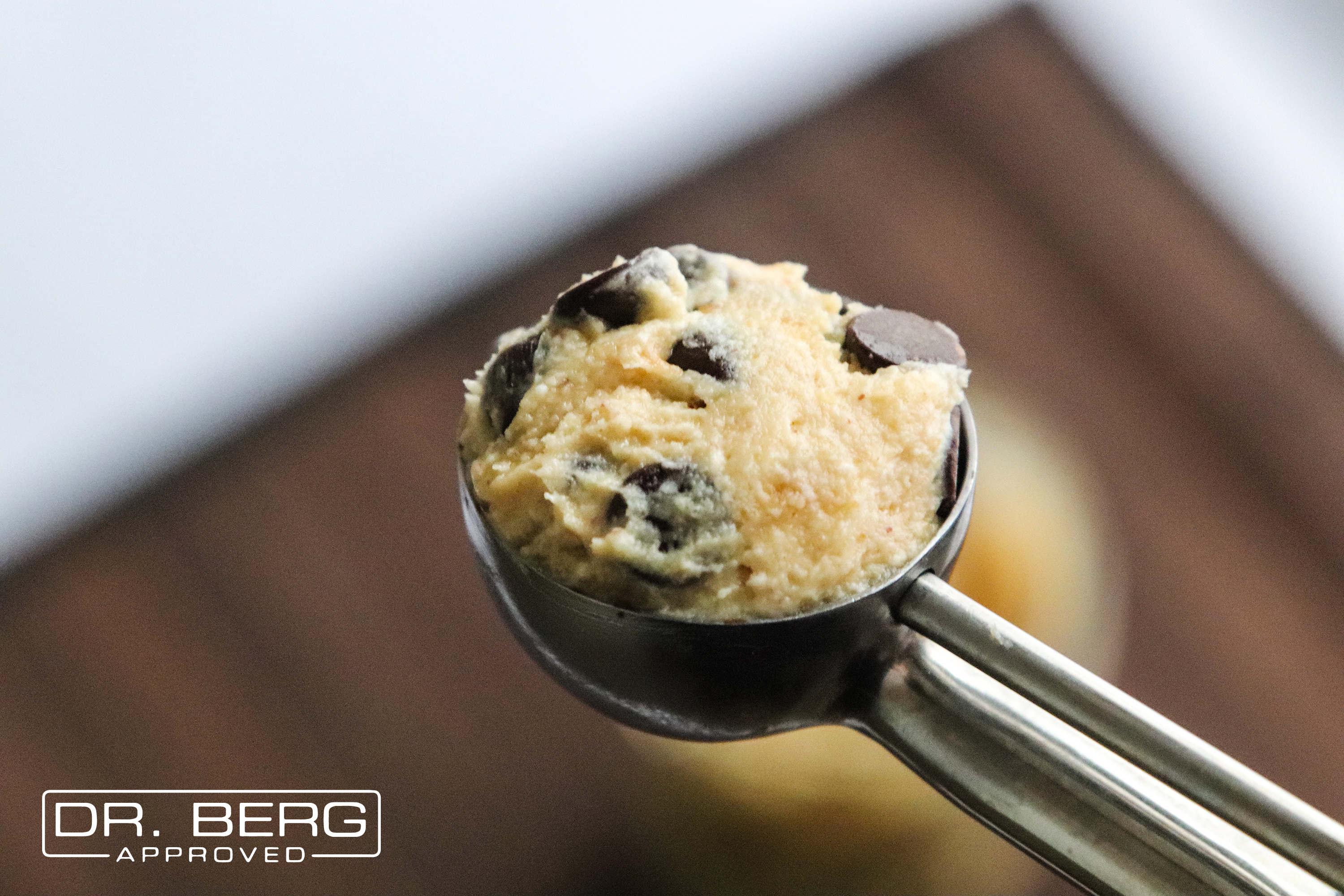 chocolate-chip-cookie-dough-fat-bombs