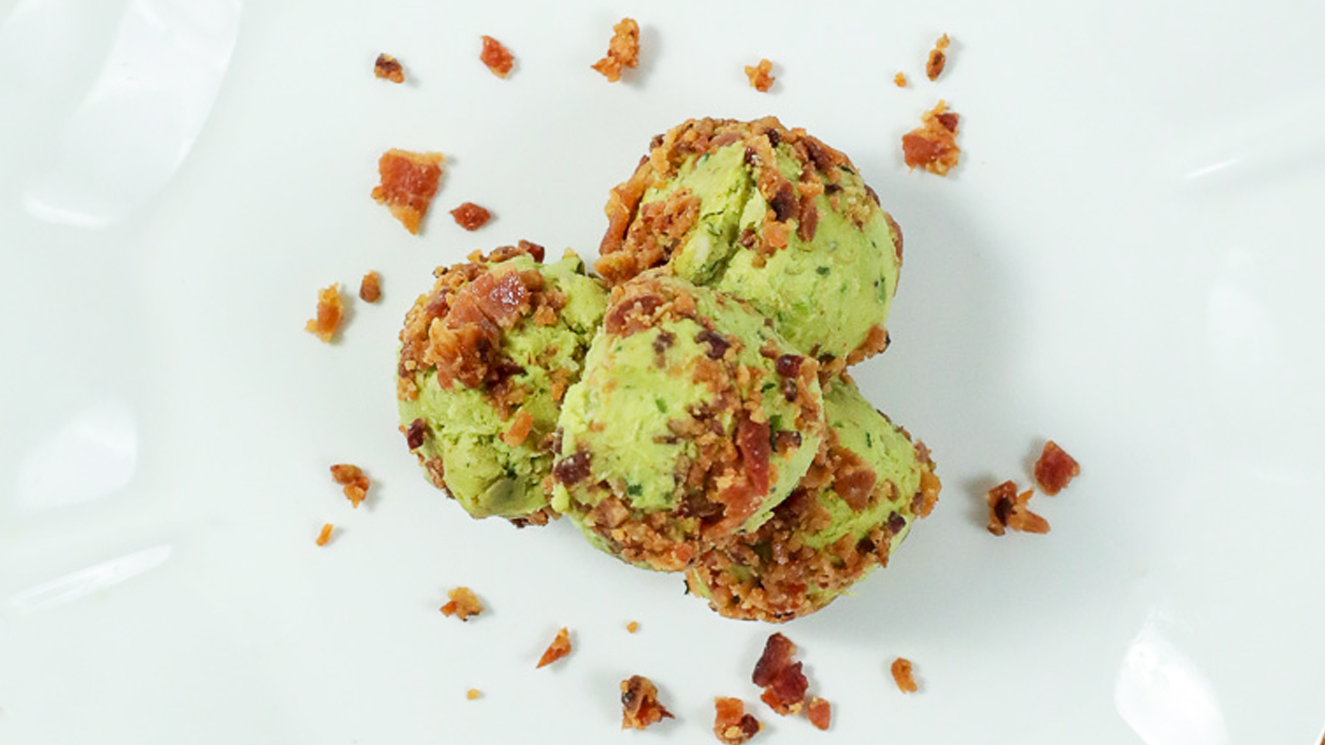 keto-bacon-avocado-fat-bombs