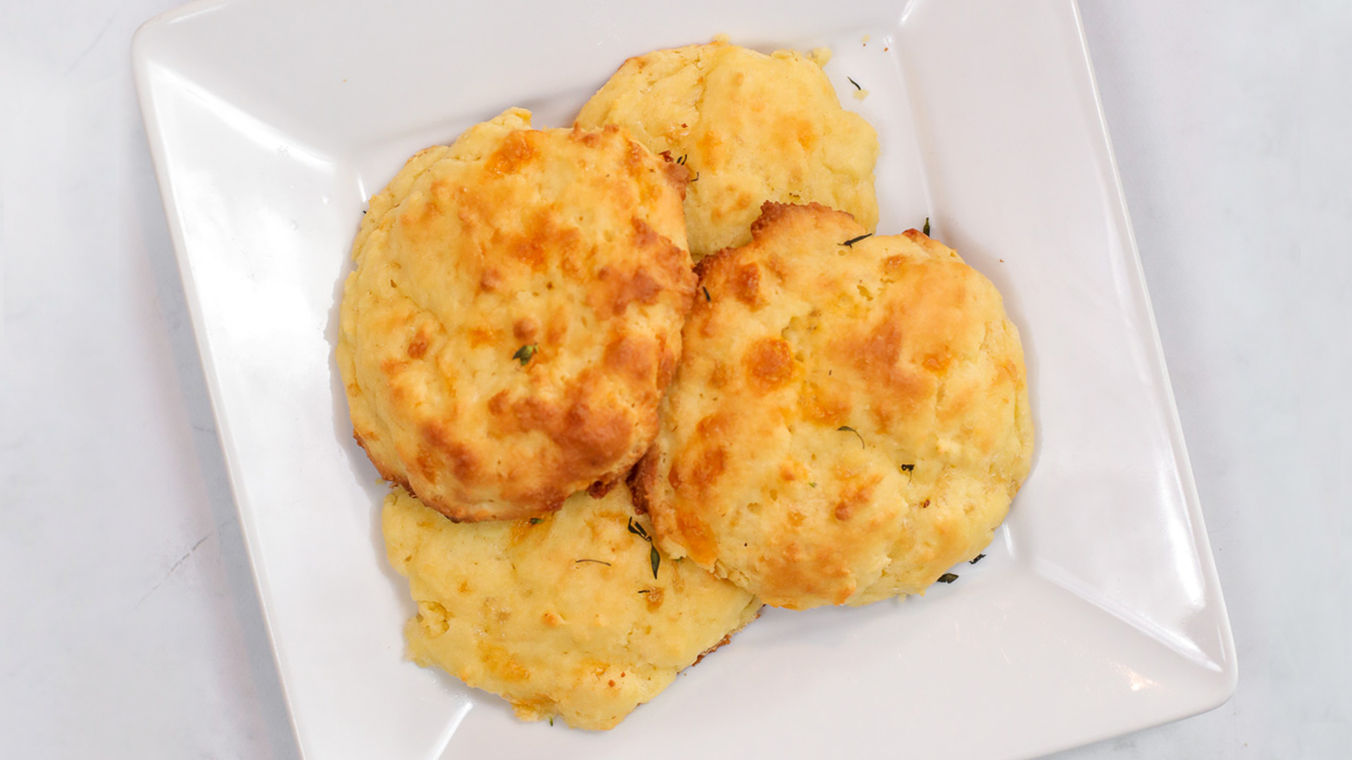 keto-cheesy-biscuits