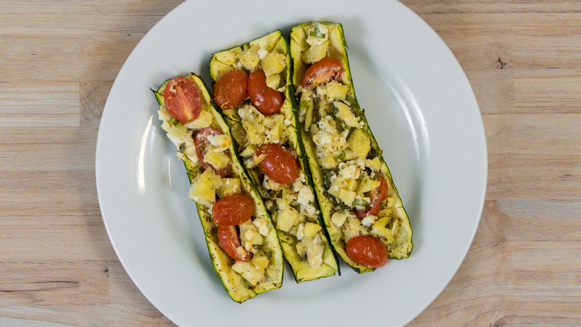 keto-mediterranean-zucchini-boats