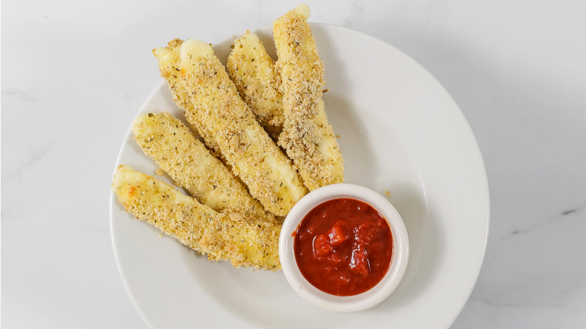 keto-mozzarella-sticks-recipe