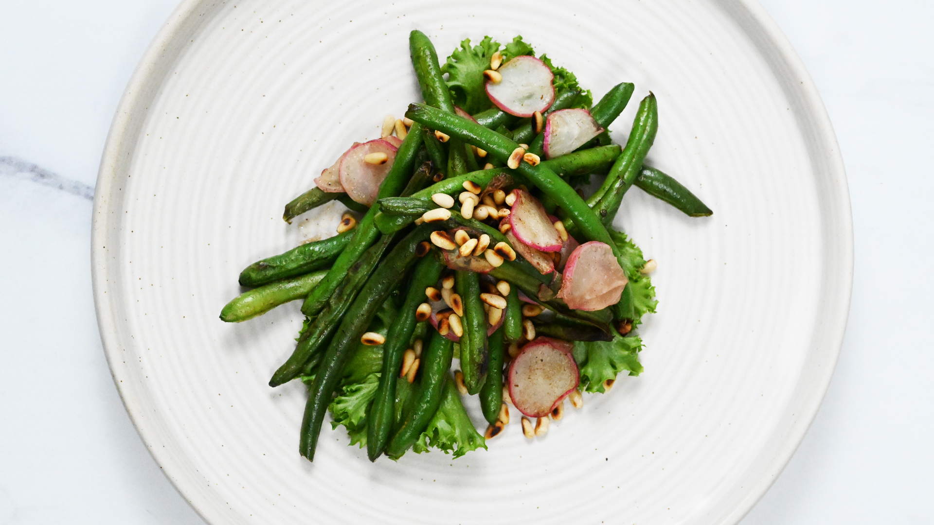 keto-sauteed-radishes-with-green-beans