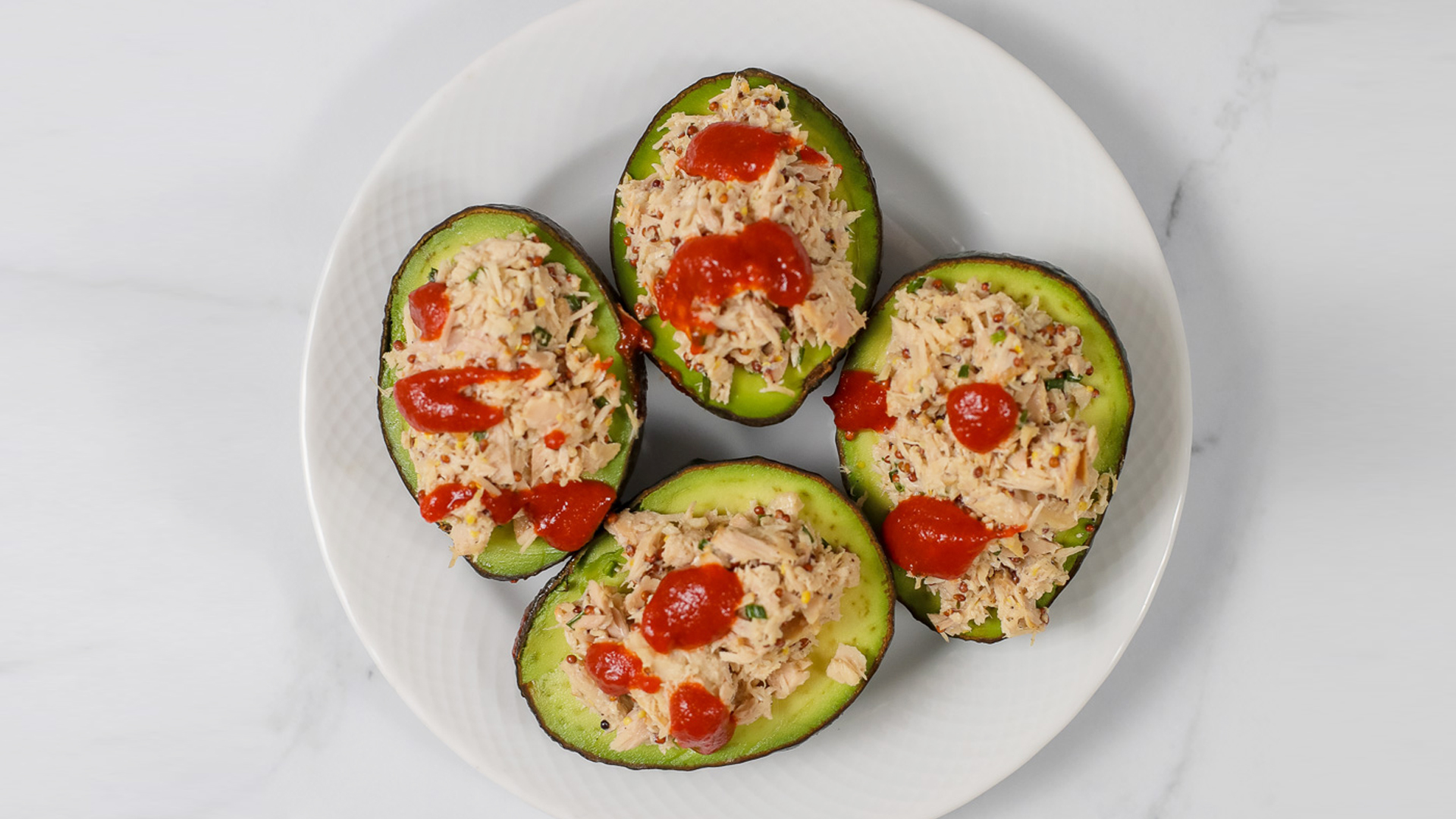 keto-tuna-stuffed-avocado