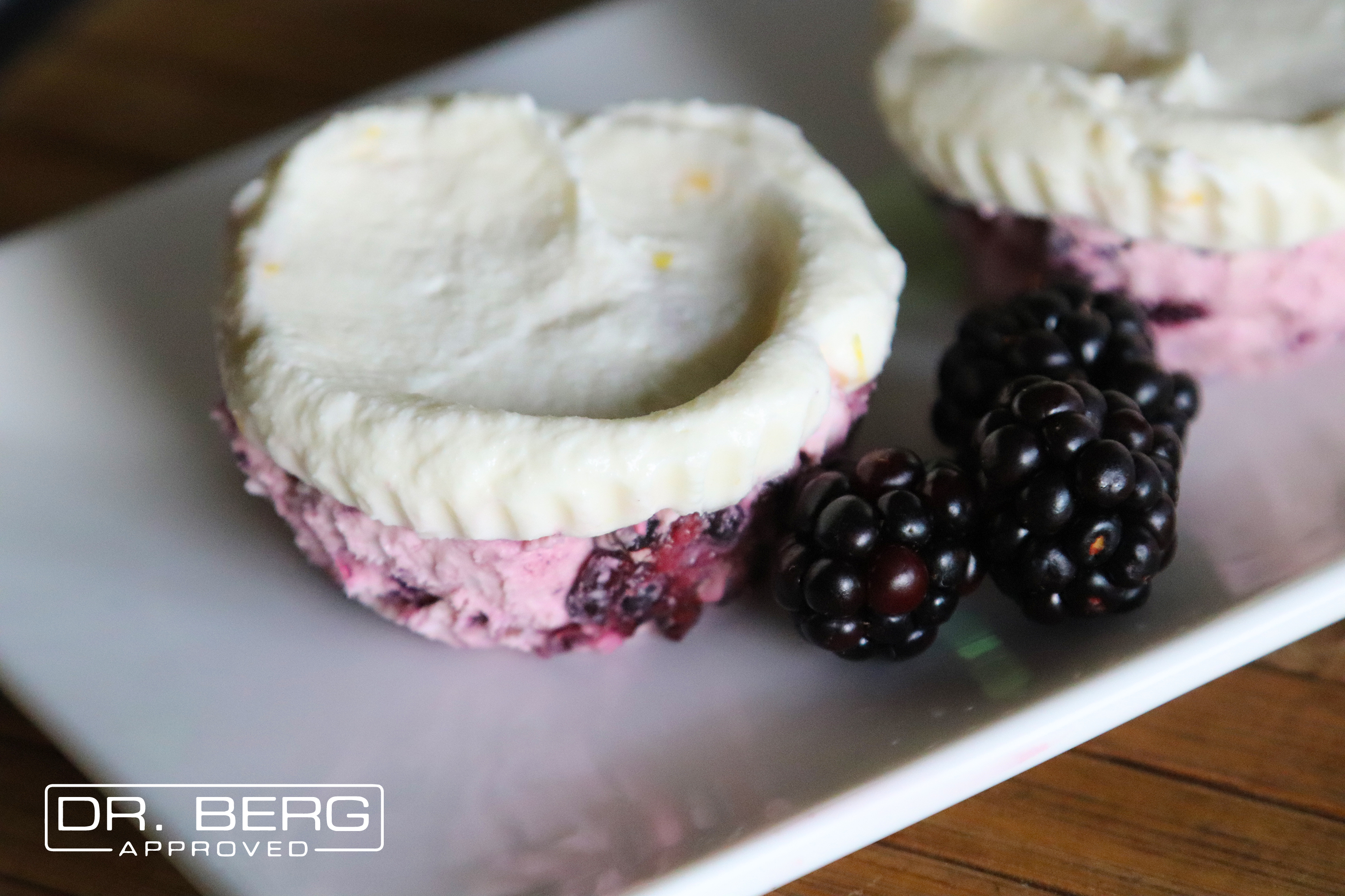 lemon-cream-and-blackberry-fat-bombs