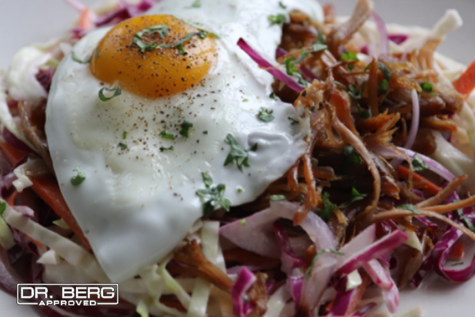 pulled-pork-fried-egg-slaw