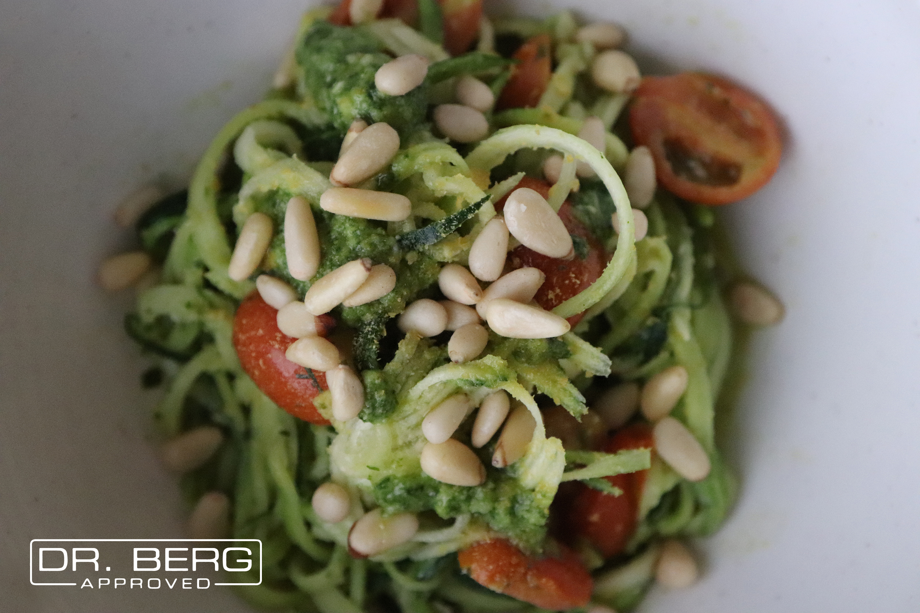 vegan-keto-pine-nut-pesto