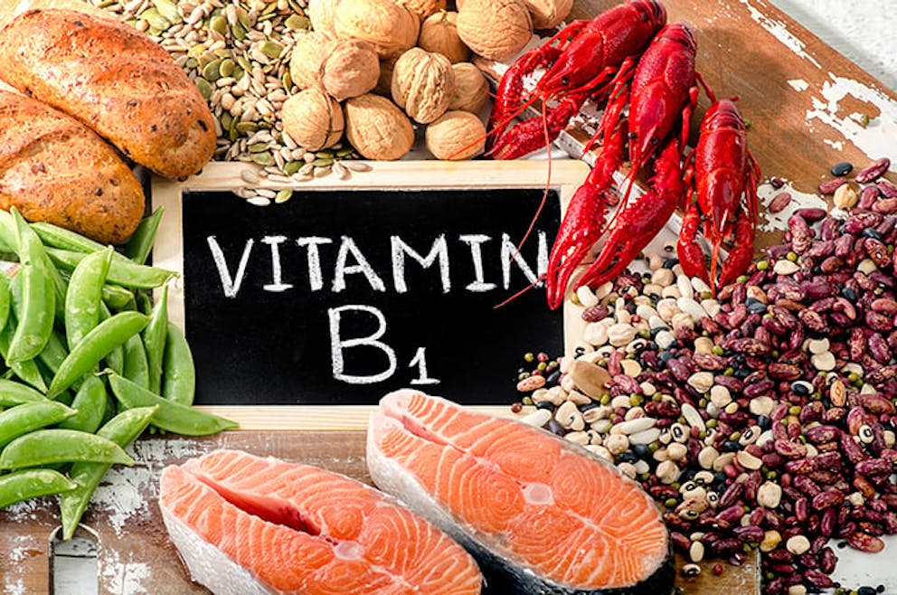 a photo showing foods naturally high in vitamin B1