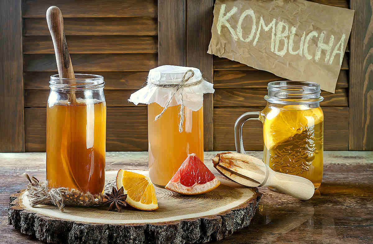 Homemade fermented raw kombucha tea | Fermented Foods on Keto