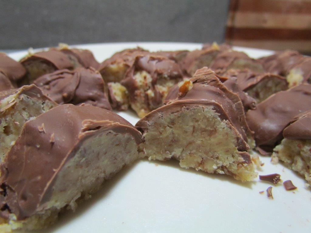 Walnut chocolate bars