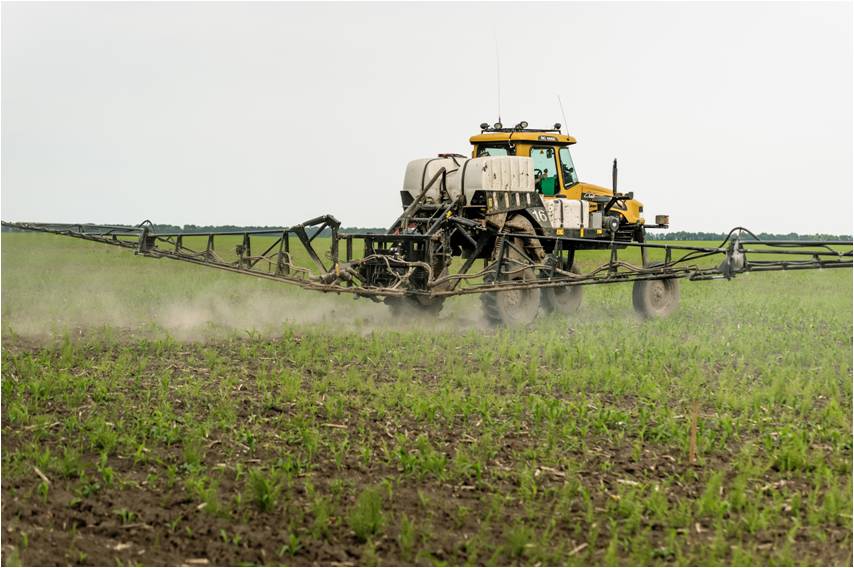 Farming tractor