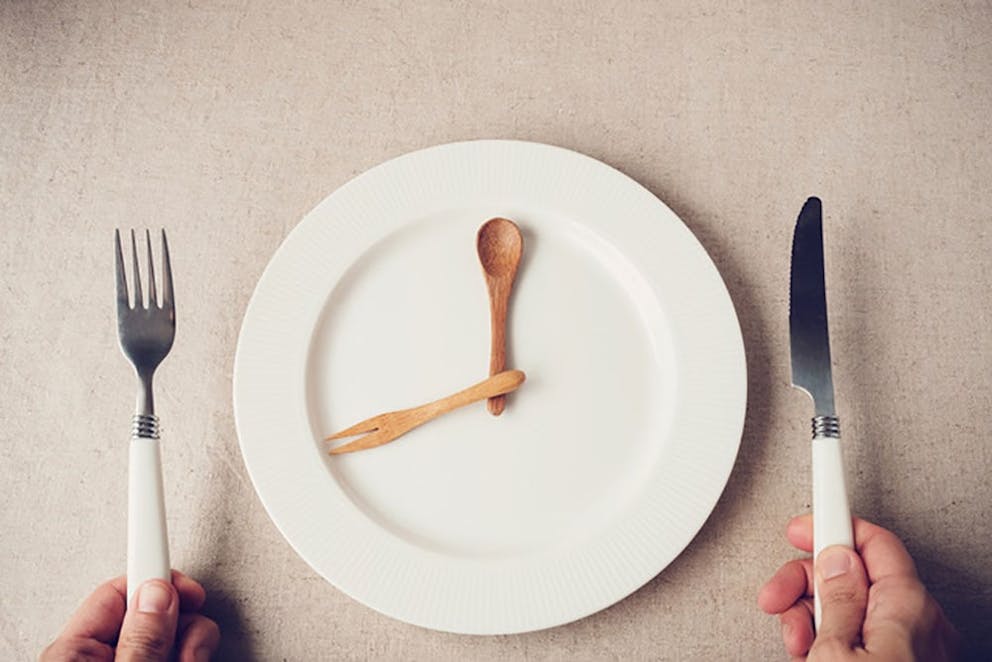 Intermittent fasting lowers blood sugar healthier body 
