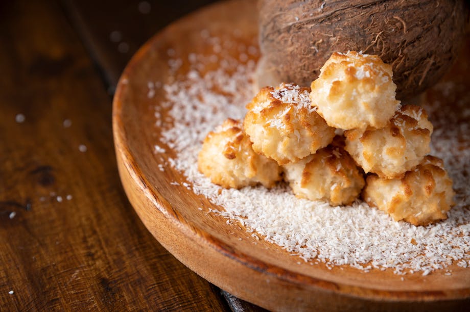 Coconut macaroons