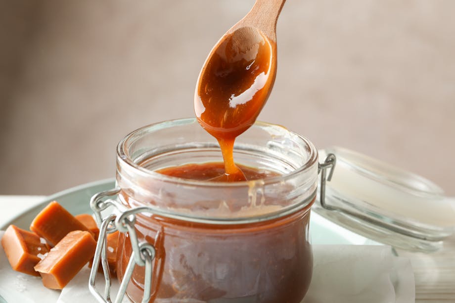 Homemade caramel sauce