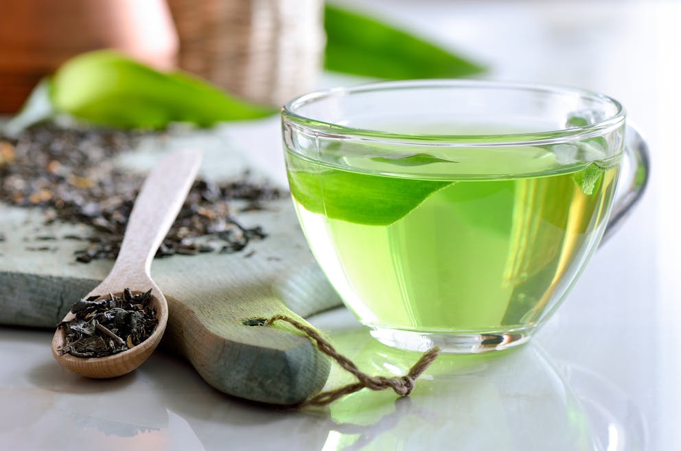 Loose leaf green tea drink