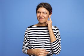 Oregano Oil for Ear Infections – Easy Home Remedy | Dr. Berg