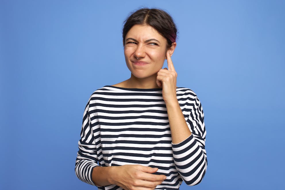 Oregano Oil for Ear Infections Easy Home Remedy Dr. Berg