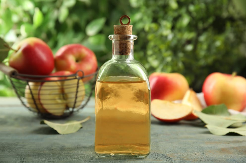 Natural apple cider vinegar