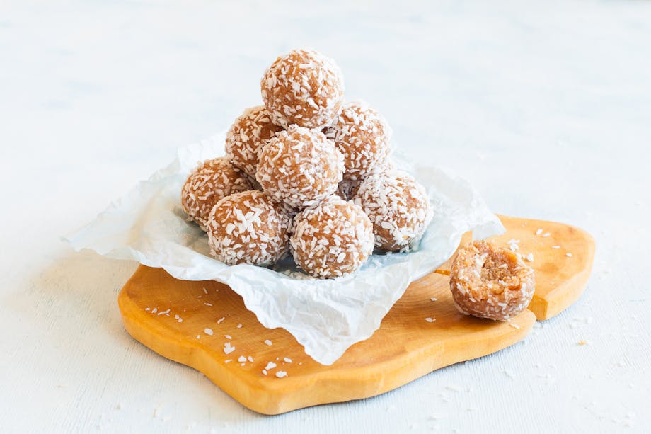 Peanut butter coconut fat bombs