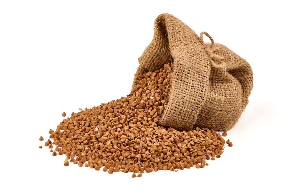Raw buckwheat grains