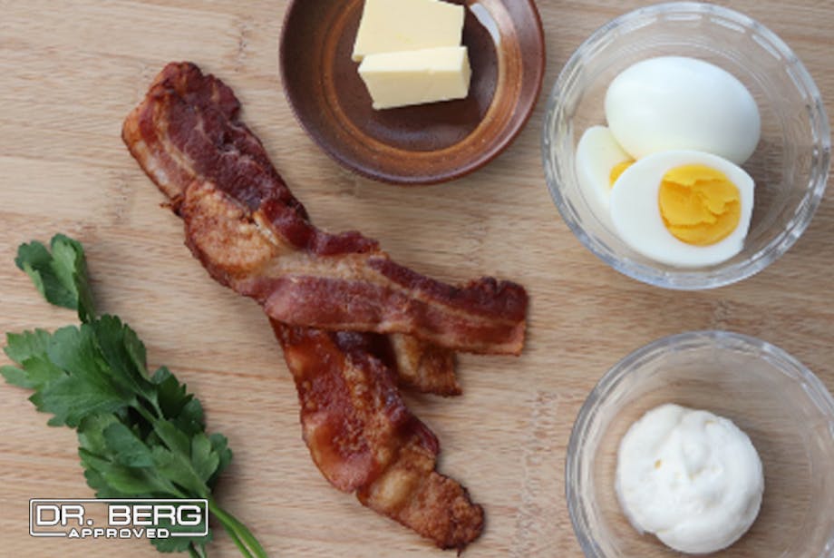 Bacon and egg fat bomb ingredients