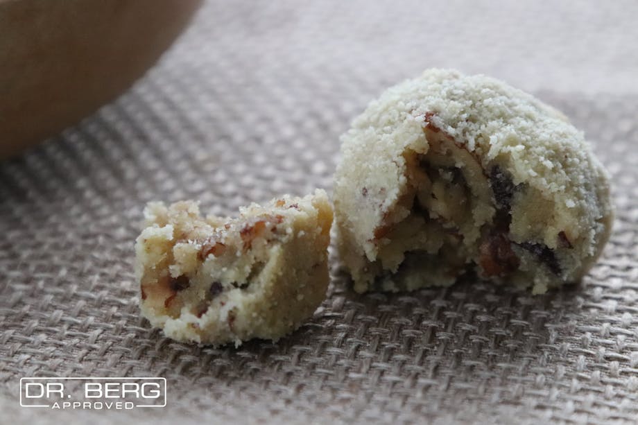 Pecan chocolate chip cookies