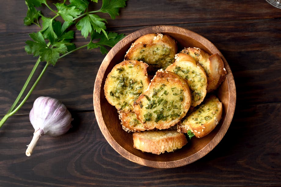 Toasted garlic bread