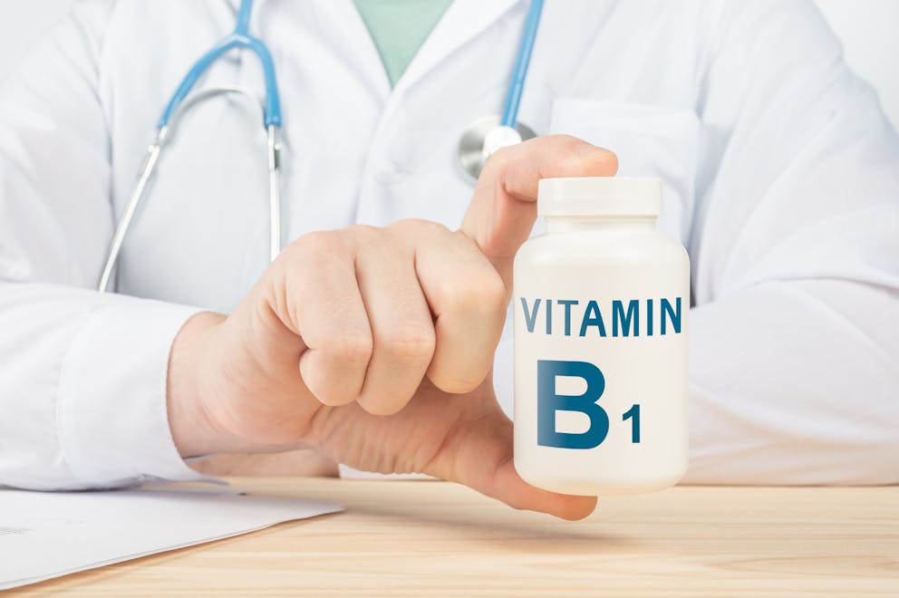 Vitamin B1 supplement bottle