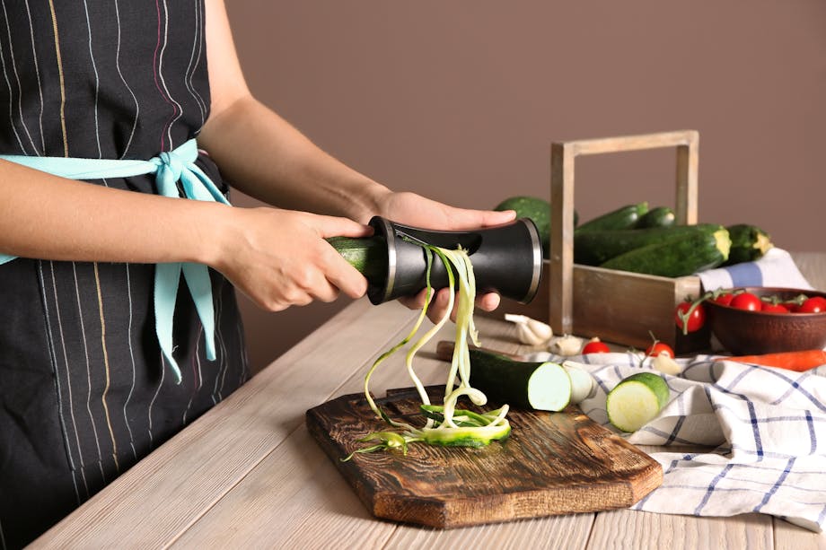 Making zoodles