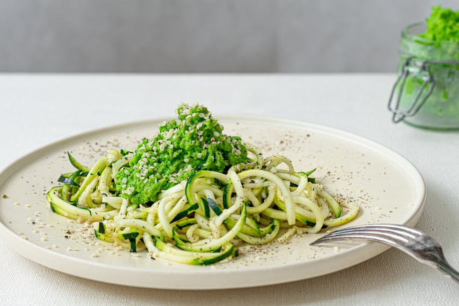 Pesto zoodles