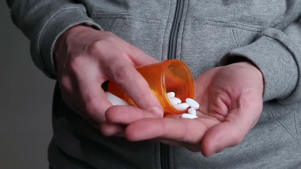 11 Symptoms of Vitamin B6 Deficiency Revealed